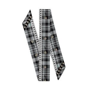 NWT Wristpop Dionne Scarf in Grey Plaid